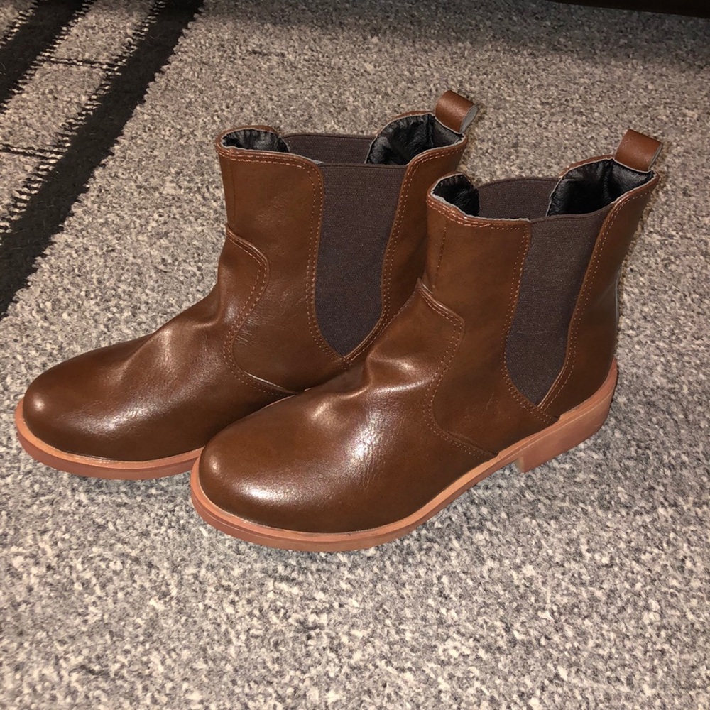Chelsea Boots